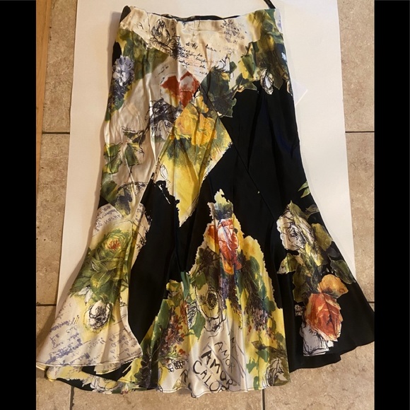 Roberto Cavalli Dresses & Skirts - Roberto Cavalli Silk flare at knee Skirt Size Med
